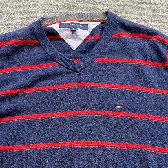 Tommy Hilfiger Sweater Mens M Navy Red Stripes V-Neck Pullover Cotton Preppy - Picture 2 of 10